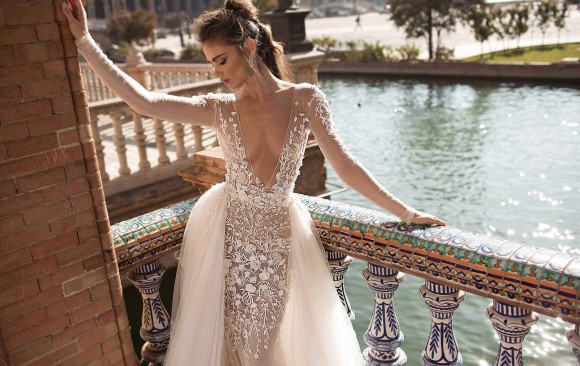 berta lace wedding dress